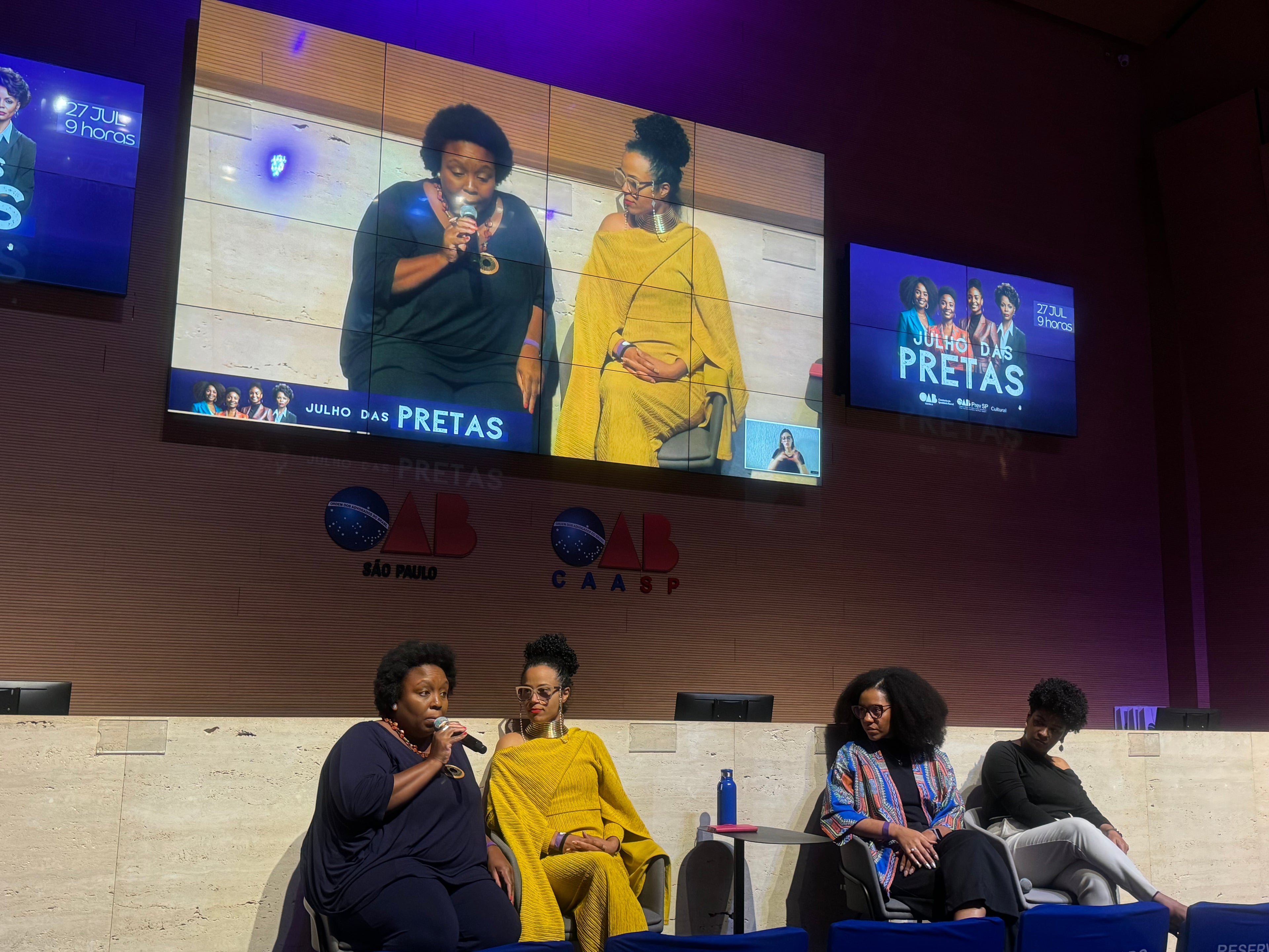 Palestrante Gabriela Rocha na OAB SP falando sobre Reforma Tributária